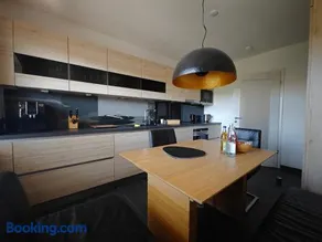 Apartment - Image 3
