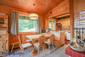 Chalet Lieke Apartment - Image 4