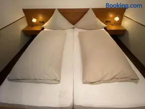 Single room with sofa and tv - Image 4