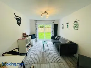Cosy & Chic Dog Friendly Apartment, Settle - Image 1