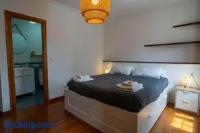 APARTAMENTOS SARMIENTO - Image 3