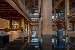 Mangrove Tree Resort World Sanya Bay- Queen Palm Towers - Image 3