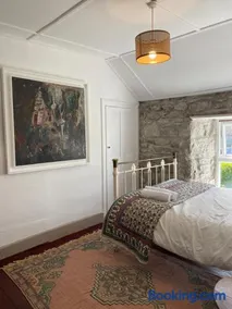 The Painter’s Retreat - Image 3