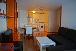 Apartamentos Turísticos Río Gallego (Apartamento Huesca) - Image 1
