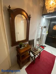 Lonyay Street Apartment - Image 2
