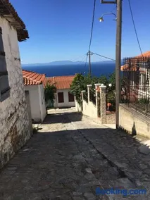 Ninas Country House - Image 2