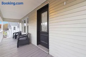Craftsman Cozy Top Flr 1 Bed1- 1 Ba Private Porch - Image 4
