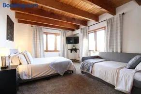Indoor Saltwater Pool | Sauna | Sleeps 12+ - Image 2