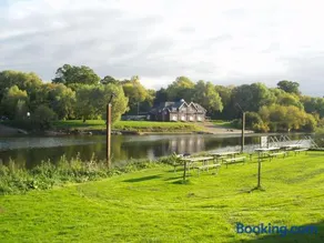 Lower Lode Inn - Image 5
