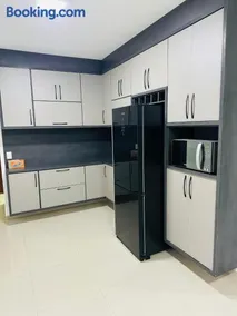 Linda casa em condomínio - Image 5