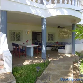 Downtown Malindi Apartment - Image 2