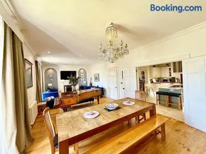 Fernhill House Beautiful period property with 5 bedrooms and lovely views - Image 2