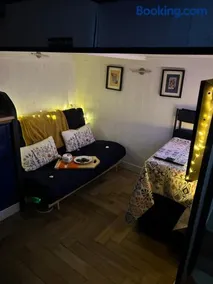 Hillhead Hideaway - Image 2