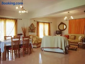 Marina's Home - Image 1