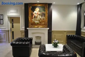 Dreams Hotel - Image 4