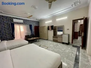 Landmark Guest House - Image 2