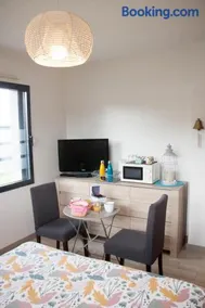 Chez Aurelie - Image 1