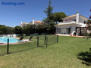 Villa familiale 5 chambres, piscine privée - Image 1