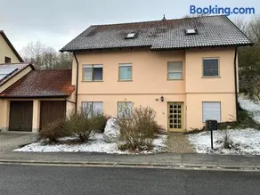 Appartio - Gästehaus "Dorfblick" - komfortable Ferienwohnungen mit Küche und Waschmaschine - Image 2