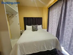 Sunrise Guest house - Image 5