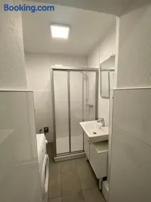 ZUR SCHLEUSE - Ferienwohnung bis 6 Personen mit gem Garten - Image 4