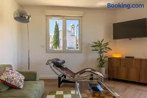 Appartement centre ville parking privée vue mer, proche plage - Image 1