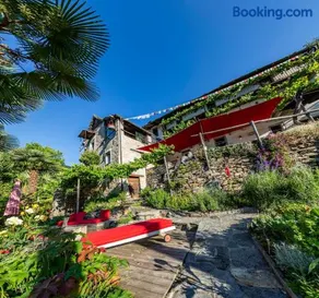 CB-Guesthouse - Image 1