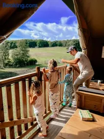Skånes Djurpark - Wild Lodge - Image 2