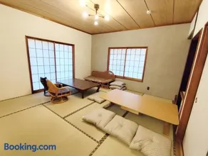 ビーチ コンビニ 温泉徒歩4分以内 BBQ無料 12人OK 5LDK戸建貸切宿 White sun villa - Image 3