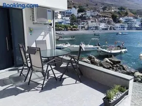Sunrise Luxury Seaside Apartment - Image 4
