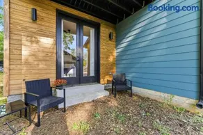 Private 2BR Brand New House with Parking - Image 5