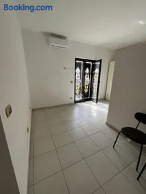 Aurora Rooms - Image 4