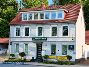 Seeperle Mölln Restaurant & Pension - Image 1