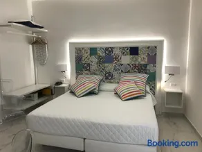Amalfi Suite Boutique Hotel - Image 3