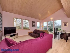 Finest Retreats - Oasis 41 - Image 1