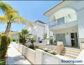 R-22 Exclusive Holiday House - Image 3