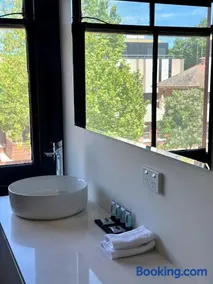 The Hampden Suites - Image 2
