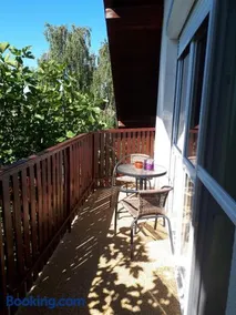 Fehér Rózsa Apartman - Image 4