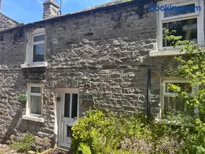 Cavedale Cottage - Image 1