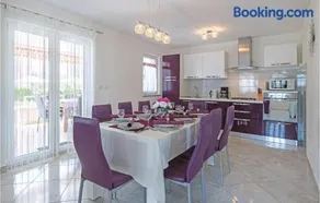 Cozy Home In Pula With Wifi - Image 5