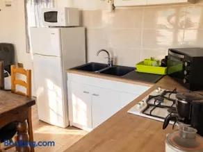 Studio confortable à Bellerive-sur-Allier 30 m² avec jardin - Image 1