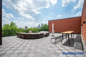 Downtown New Built Roof top balcony City View 525Pkwy408 - Image 3