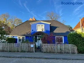 Blue House Rügen - Image 1