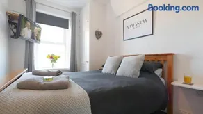 The Abbey Apartment - Image 3