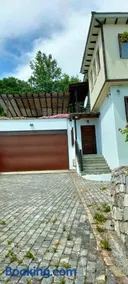 Athina's Villa Uphill - Image 3