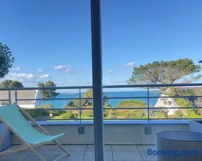 Vue mer à Carantec Grand appartement avec Balcon Parking privé et Plage à pied - Image 1