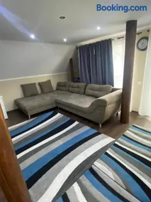 Kényelmes, kéthálószobás-nappalis apartman Kézdivásárhely városában - Image 3