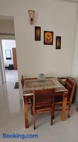 Birdsnest Best Seaview Apartment - Image 5