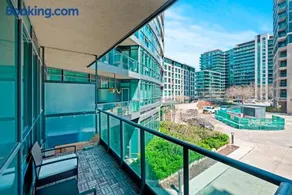 1 Bedroom Condo with Balcony Fort York Downtown Toronto - Image 1