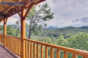 A Walk in the Clouds by Venture Smoky Mountains - Image 3